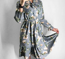 Load image into Gallery viewer, FLORAL PRINT DRESS